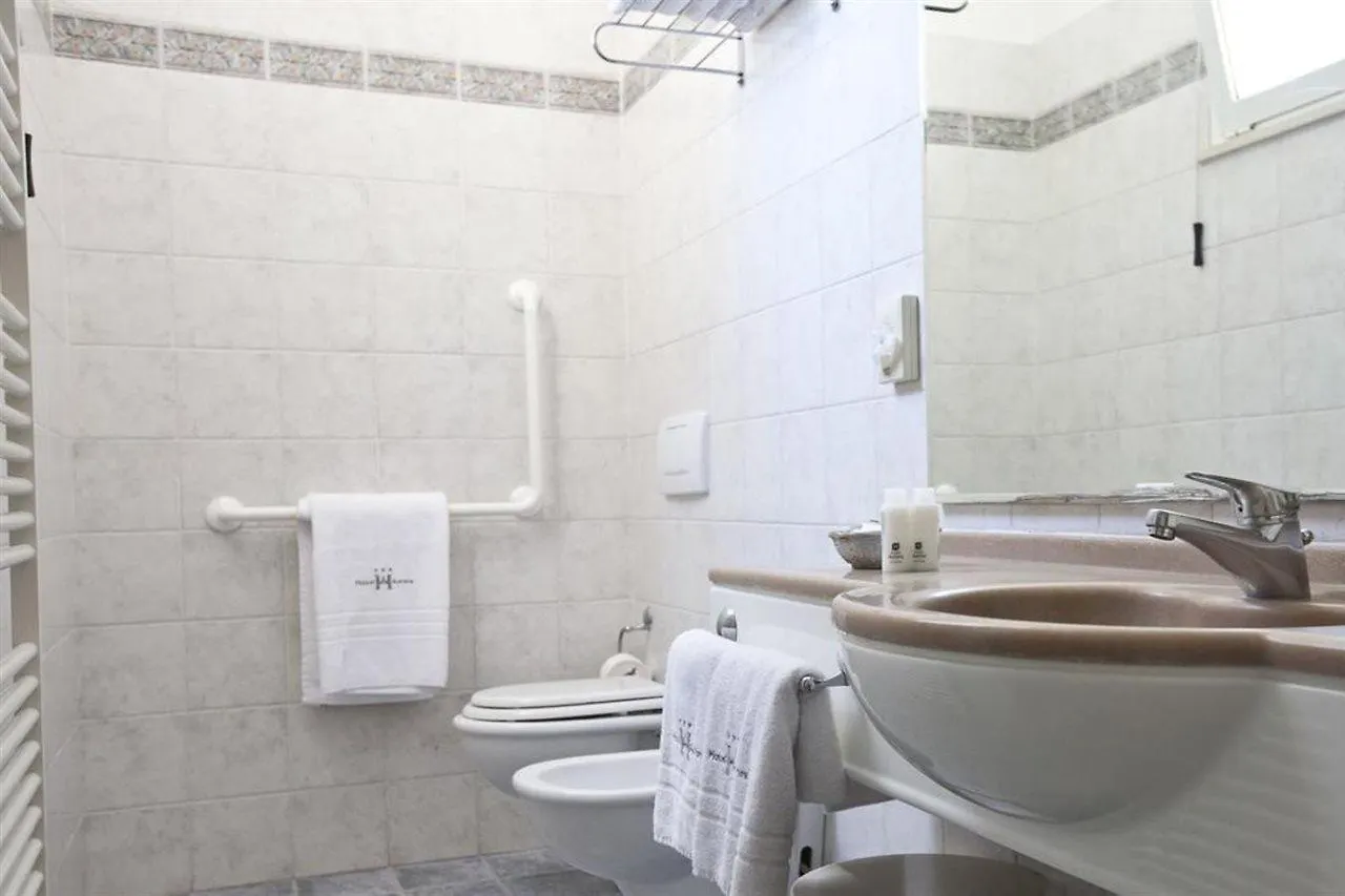 Hotel Aurora Viserba Di Rimini 3*,  Italy