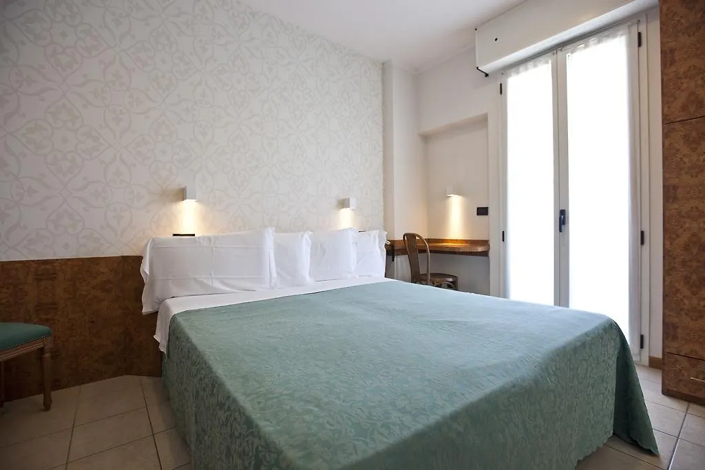 Hotel Aurora Viserba Di Rimini