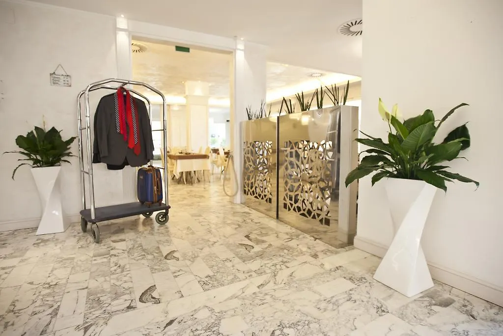 Hotel Aurora Viserba Di Rimini