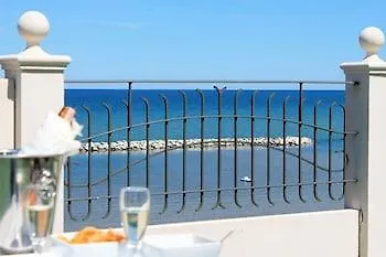 Hotel Aurora Viserba Di Rimini